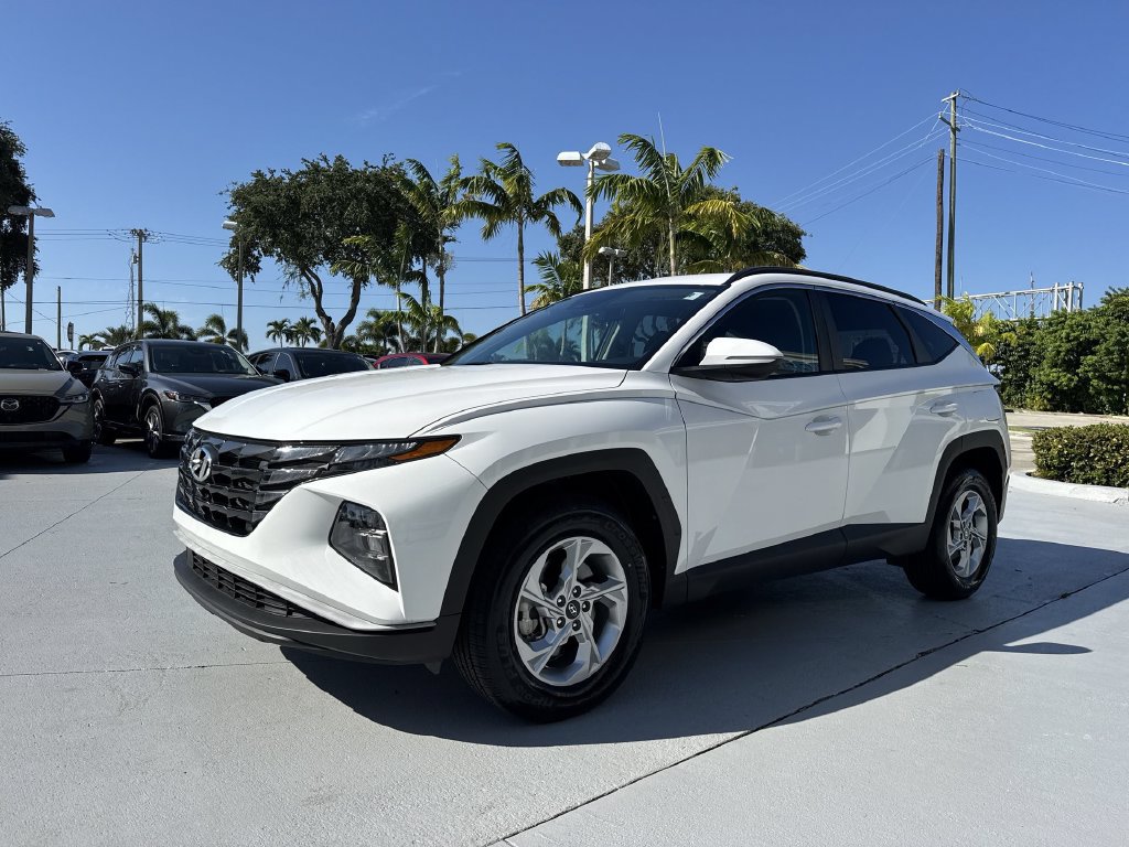 Used 2023 Hyundai Tucson SEL AWD/4WD image 28