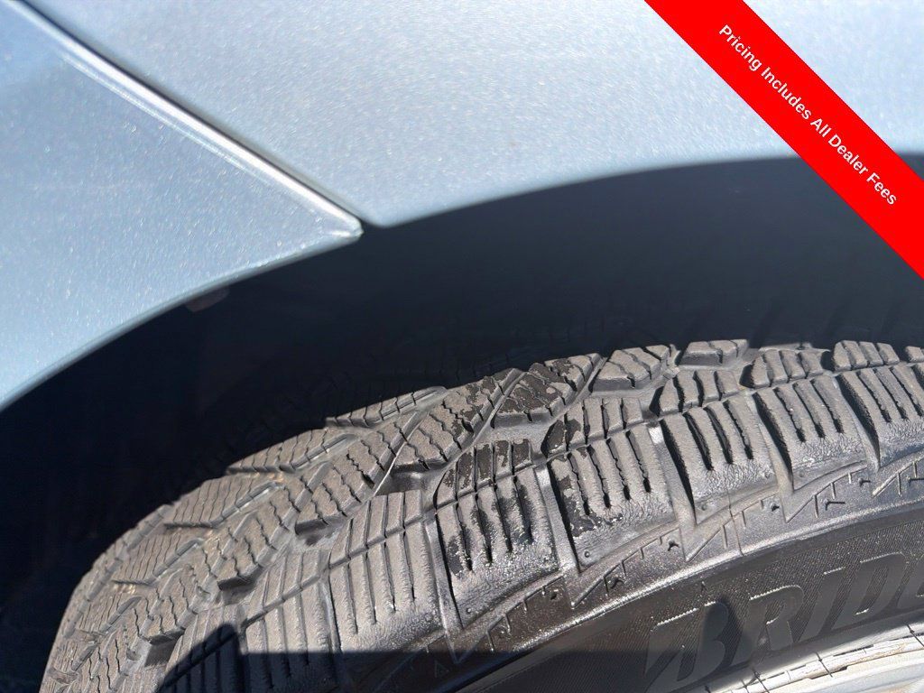 Used 2013 Toyota Prius V Two FWD image 15