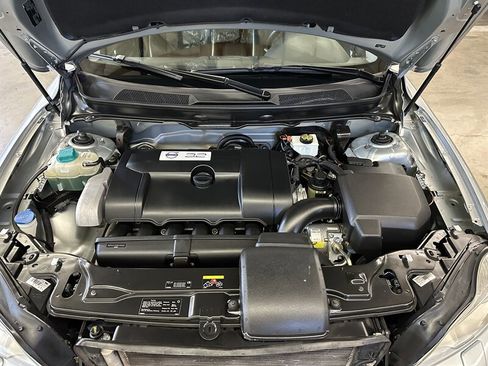 Used 2012 Volvo XC90 3.2 R-Design image 10