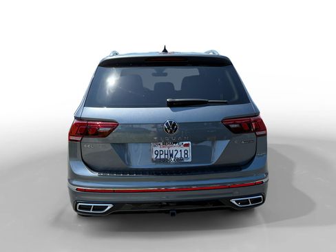 Used 2024 Volkswagen Tiguan SEL R-Line AWD/4WD image 4