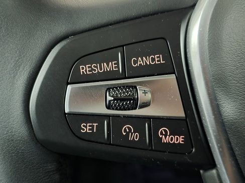 Used 2025 BMW X5 xDrive40i w/ M Sport Package image 21