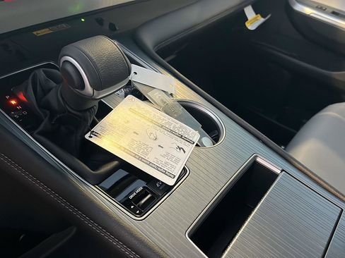 New 2026 Toyota Sienna XLE image 29