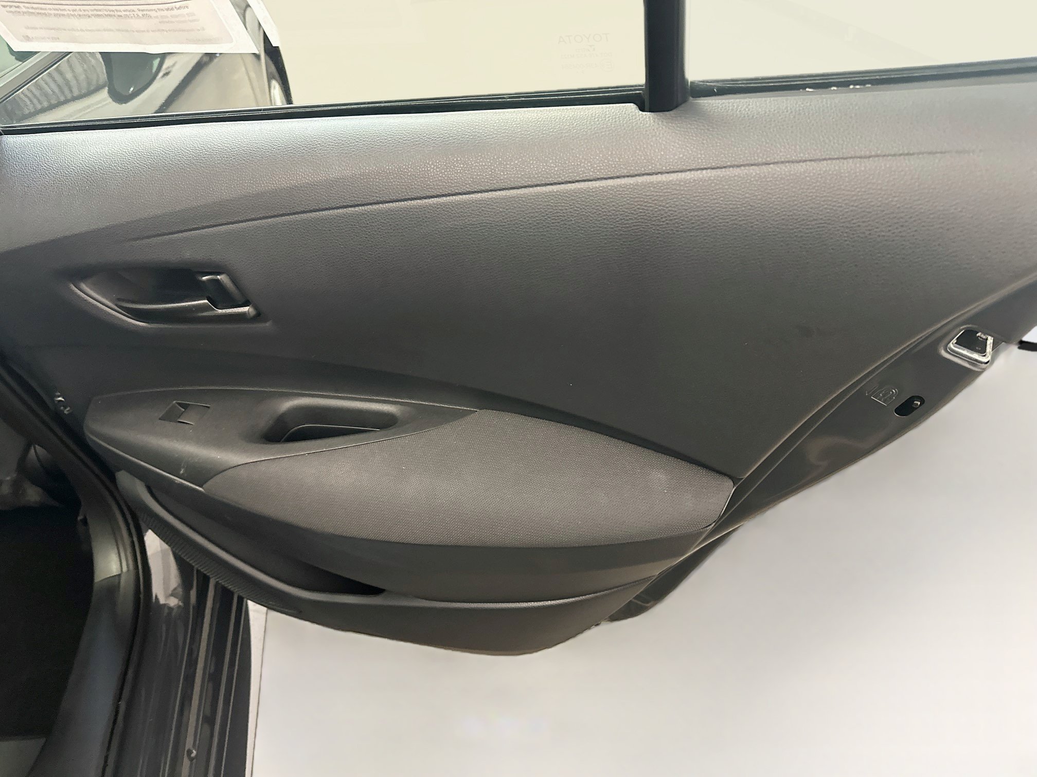 Used 2026 Toyota Corolla LE FWD image 31