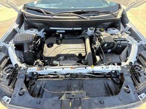 Used 2021 GMC Terrain SLT image 30