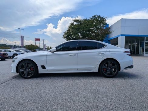 Used 2023 Genesis G70 3.3T w/ Sport Prestige Package RWD image 5