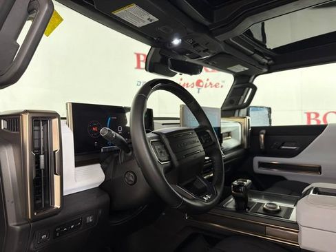 Used 2025 GMC Hummer EV 3X AWD/4WD image 21