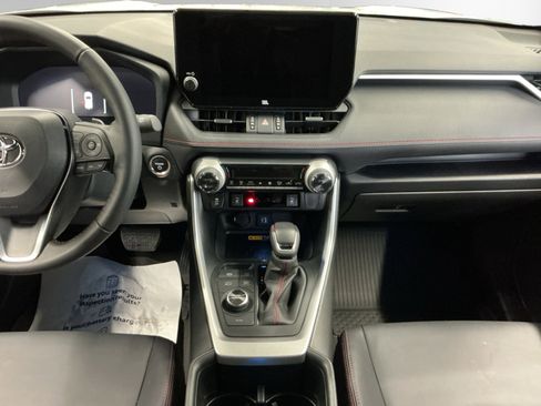 Certified 2025 Toyota RAV4 XSE image 11