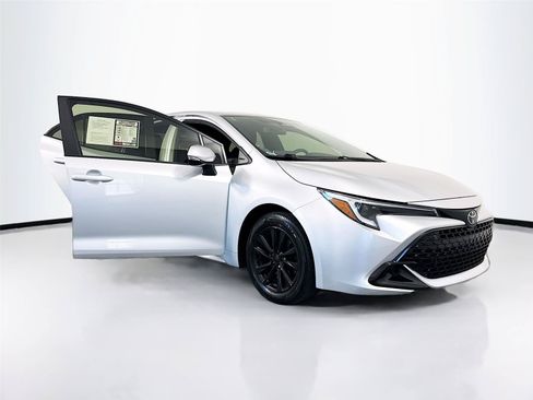 Used 2024 Toyota Corolla SE FWD image 35