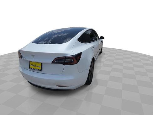 Used 2023 Tesla Model 3 Standard Range RWD image 8