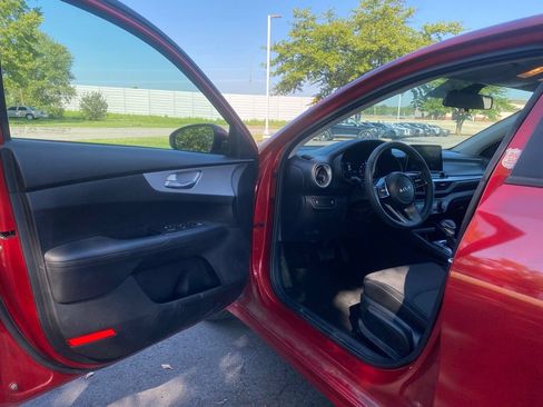 Used 2024 Kia Forte LXS FWD image 10