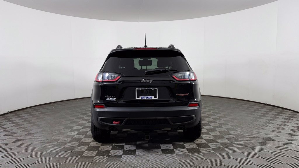 Used 2020 Jeep Cherokee Trailhawk w/ Cold Weather Group AWD/4WD image 7