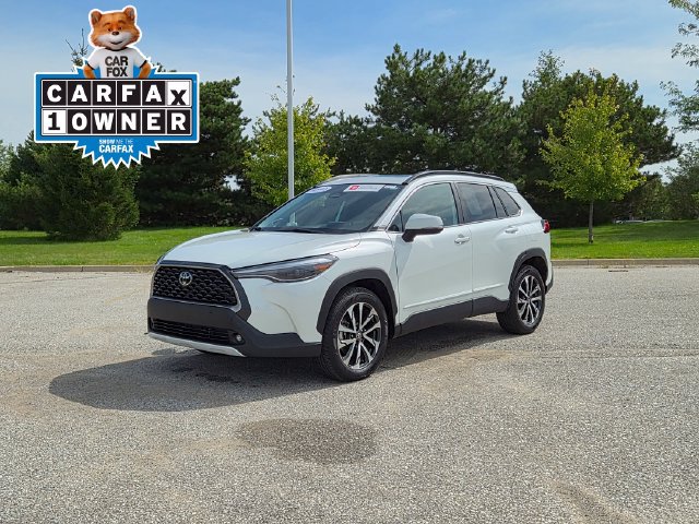 Used 2023 Toyota Corolla Cross XLE w/ Convenience Package AWD/4WD image 1