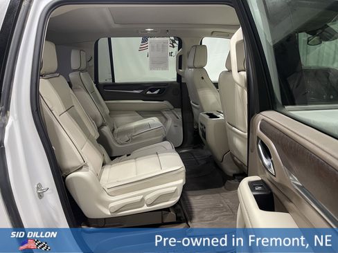 Used 2023 GMC Yukon XL Denali image 19