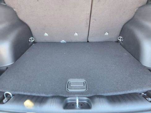 New 2026 Jeep Compass Latitude image 21