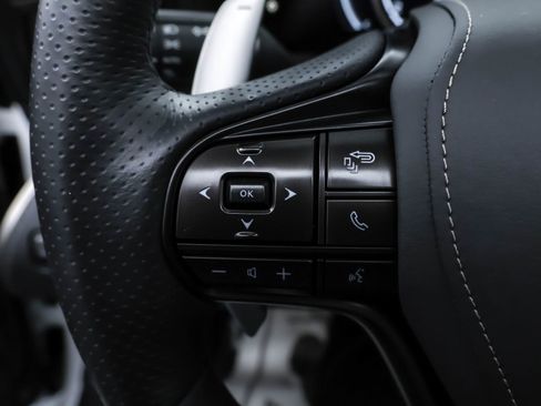 Used 2024 Lexus LC 500 Convertible image 25