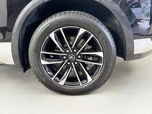 Used 2024 Acura ZDX A-Spec image 32