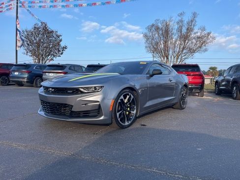 Used 2021 Chevrolet Camaro SS image 37