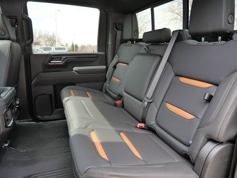 New 2026 GMC Sierra 3500 AT4 w/ AT4 Premium Plus Package AWD/4WD image 33