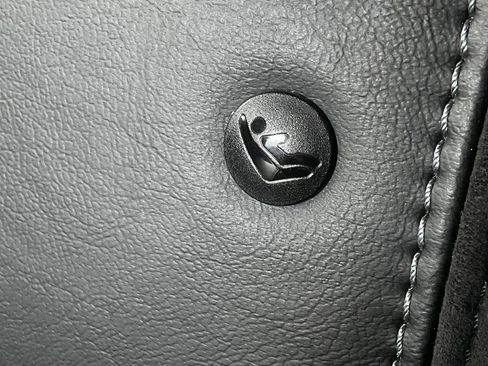 Used 2021 Dodge Challenger R/T Scat Pack w/ Plus Package image 18