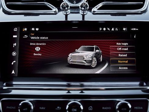 Used 2022 Bentley Bentayga image 74