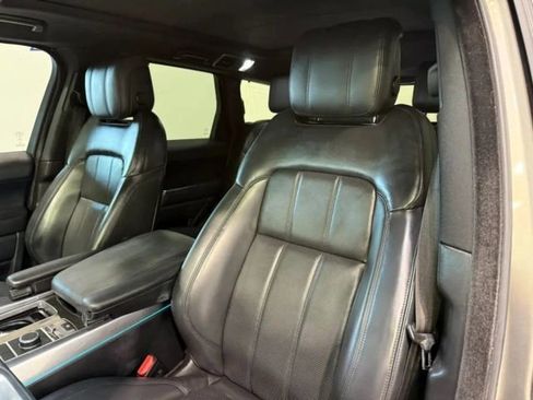 Used 2018 Land Rover Range Rover Sport HSE image 22