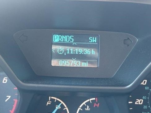 Used 2016 Ford Transit Connect XLT image 32