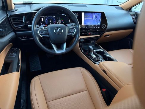 Certified 2025 Lexus NX 250 FWD w/ Premium Package image 13