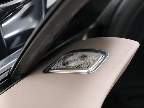 Used 2023 Mercedes-Benz EQS 580 4MATIC Sedan image 31