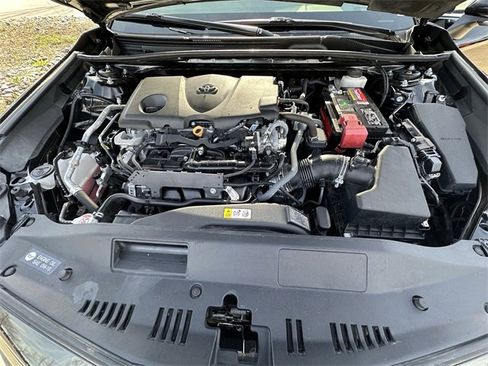 Used 2022 Toyota Camry XSE image 33