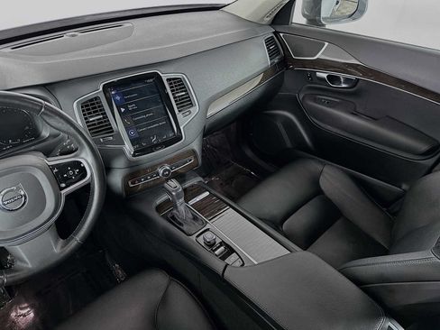 Used 2019 Volvo XC90 T6 Momentum w/ Protection Package Premier AWD/4WD image 22