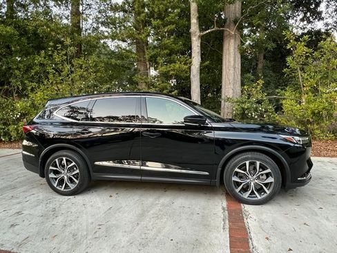 Used 2022 Acura MDX FWD w/ Technology Package image 2