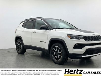 Used 2025 Jeep Compass Trailhawk