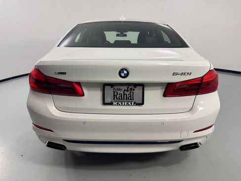Used 2018 BMW 540i xDrive AWD/4WD image 6