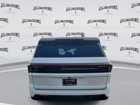New 2026 Lincoln Navigator Black Label AWD/4WD image 4