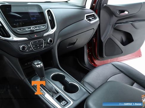 Used 2020 Chevrolet Equinox LT w/ Sport Edition image 23