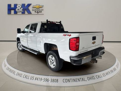 Used 2018 Chevrolet Silverado 2500 LT AWD/4WD image 4