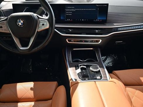 Used 2024 BMW X7 xDrive40i AWD/4WD image 20