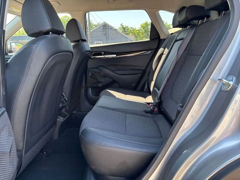 Used 2025 Kia Seltos S FWD image 27