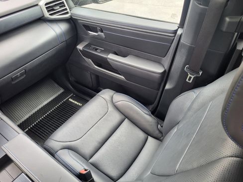 Used 2023 Toyota Tundra Platinum image 16