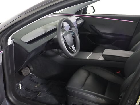 Used 2024 Tesla Model 3 Long Range RWD image 27