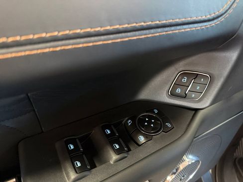 Used 2023 Ford Expedition Max Platinum AWD/4WD image 32