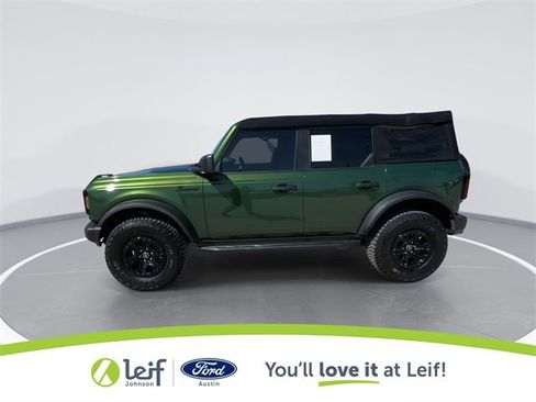 Used 2023 Ford Bronco Wildtrak image 10