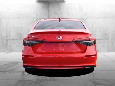 Used 2024 Honda Civic EX image 6
