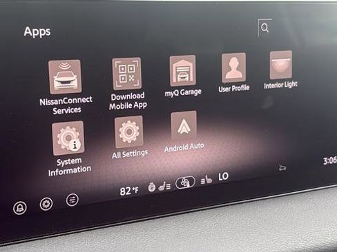 New 2026 Nissan Sentra SR FWD image 21