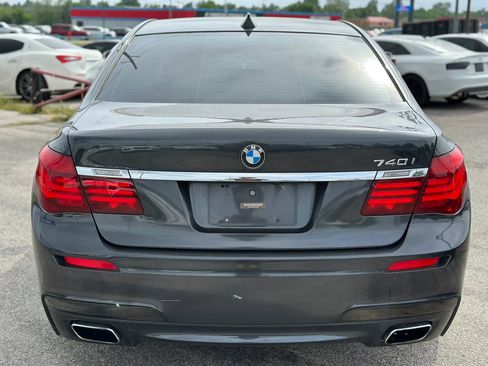 Used 2013 BMW 740i image 17