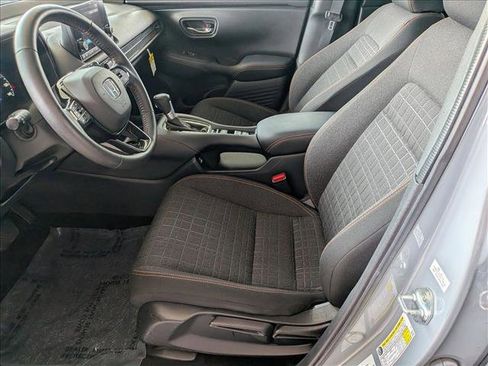 Used 2023 Honda HR-V Sport image 15