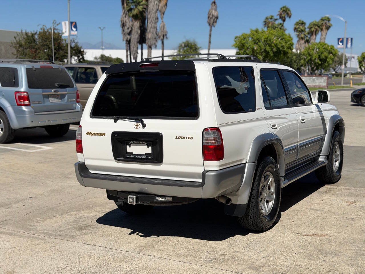 Used 1999 Toyota 4Runner Limited w/ Upgrade Value Pkg 5 RWD image 10