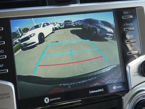 Used 2024 Toyota 4Runner SR5 Premium image 30