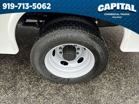 New 2026 Ford F550 4x4 Supercab Super Duty image 15