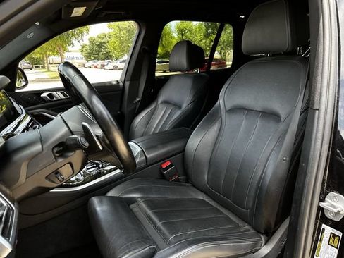 Used 2019 BMW X5 xDrive40i w/ M Sport Package AWD/4WD image 26